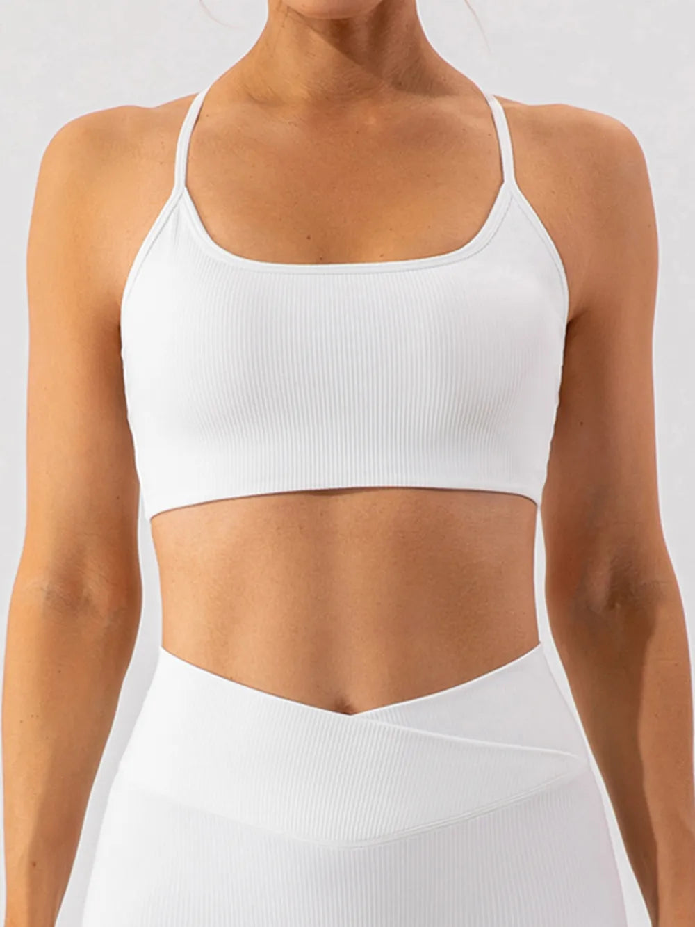 Tight fitting quick drying yoga clothes for training running beautiful back sports underwear for women