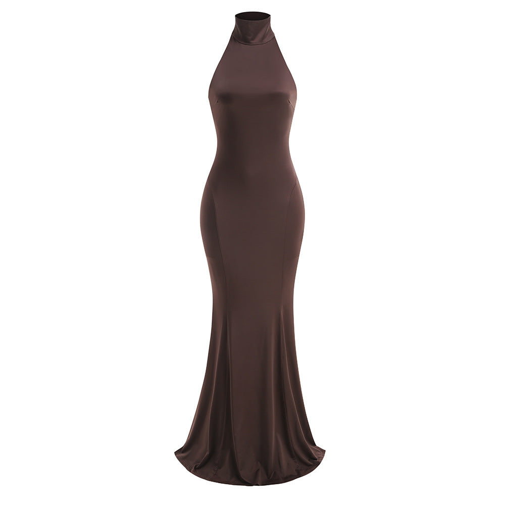 Hanging neck exposed back slim fit fashionable fishtail long dress formal dress
